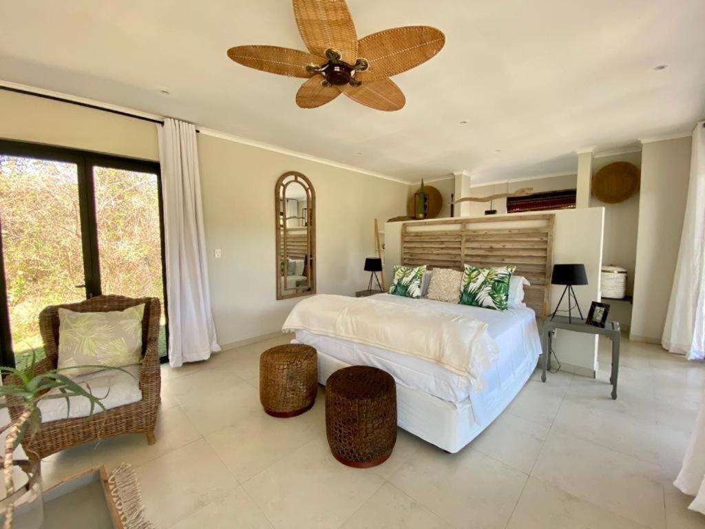Crocodile Sands River Lodge Mbombela Exterior photo